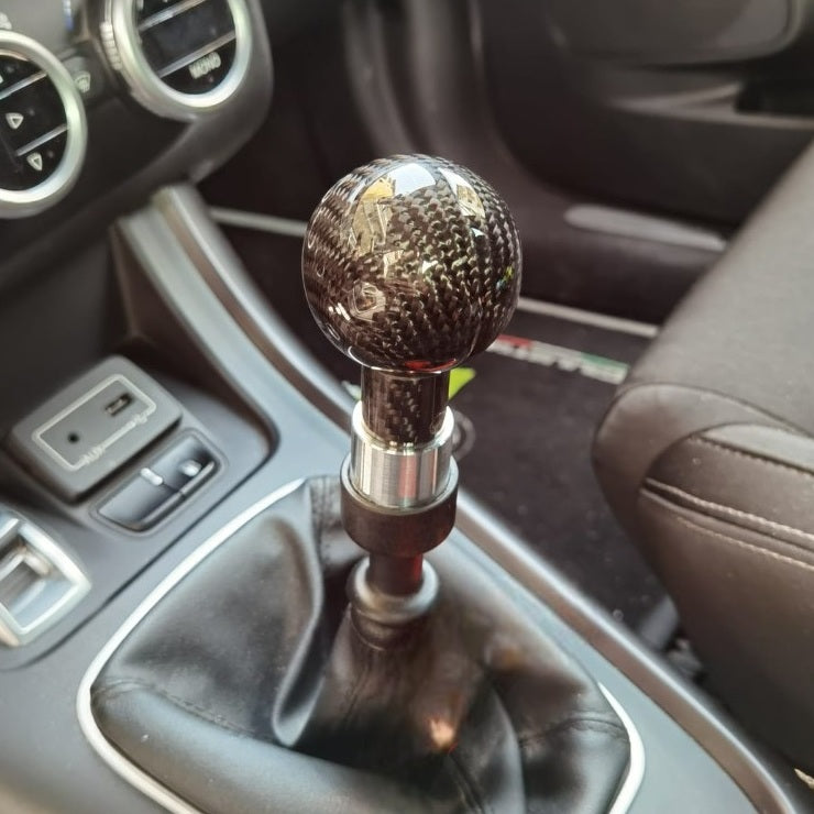 Pomello carbonio Alfa Romeo Giulietta e MiTo