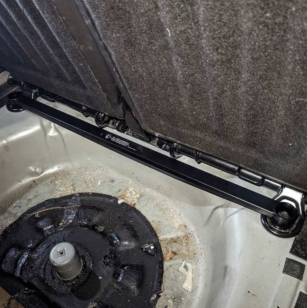 Barra antirollio rinforzo bagagliaio trunk bar Abarth 500 595 695